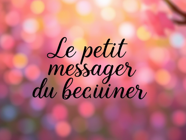 Texte élégant avec la phrase "Le petit messager du bonheur", style calligraphique, fond joyeux et coloré